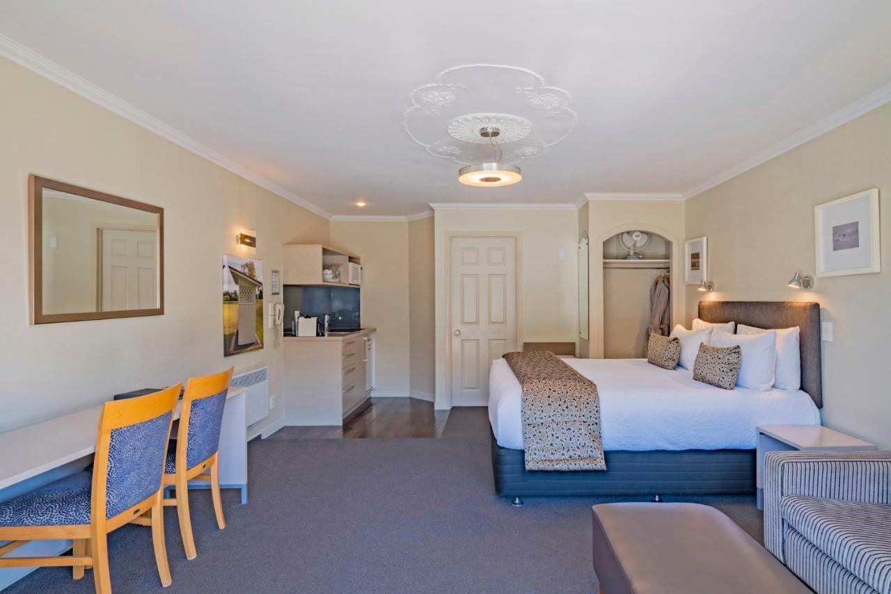 Silver Fern Rotorua Suites & Spa Dış mekan fotoğraf A studio apartment in New Zealand