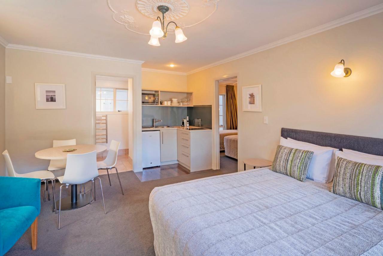 Silver Fern Rotorua Suites & Spa Dış mekan fotoğraf A studio apartment in New Zealand